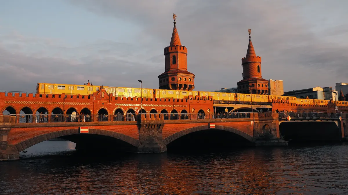 Oberbaum Bridge between Kreuzberg and Friedrichshain in the evening light
